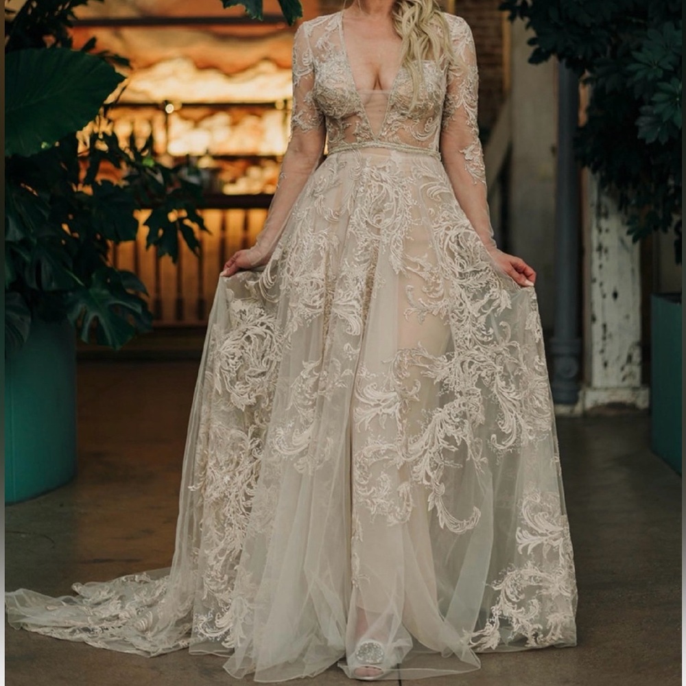 Inbal Dror Elegant Lace Evening Gown